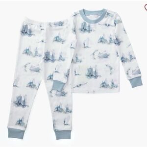 Pottery Barn Kids Harry Potter Hedwig Organic Cotton Pajama Set.